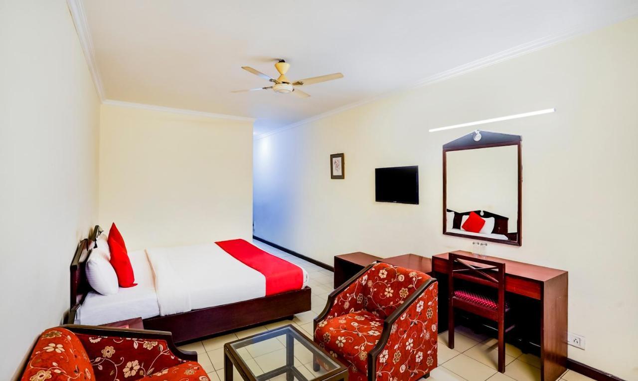 Hotel Oscar Regency Panchkula Exterior foto